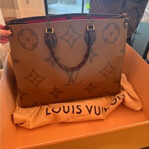 Louis Vuitton OnTheGo Monogram Tote Bag